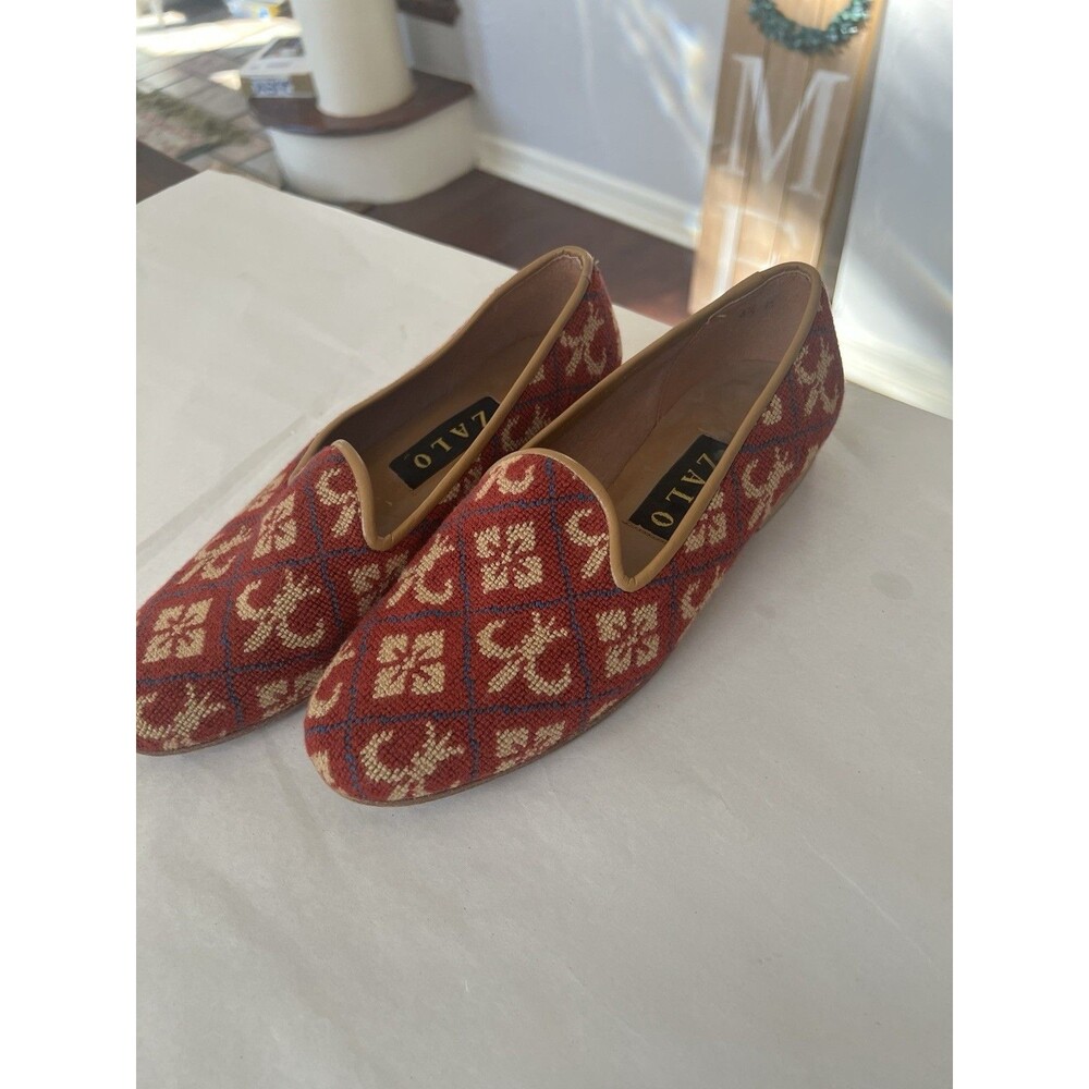 Zalo Tapestry Red Shoes Leather Sole Made In Spain Size 6.5 Diamond Pattern